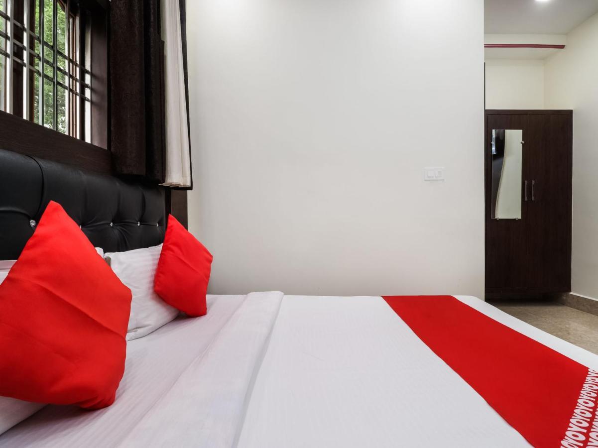 Hotel Delight Mumbai Ngoại thất bức ảnh