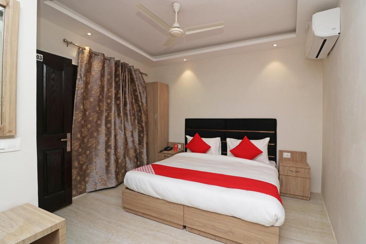 Hotel Delight Mumbai Ngoại thất bức ảnh
