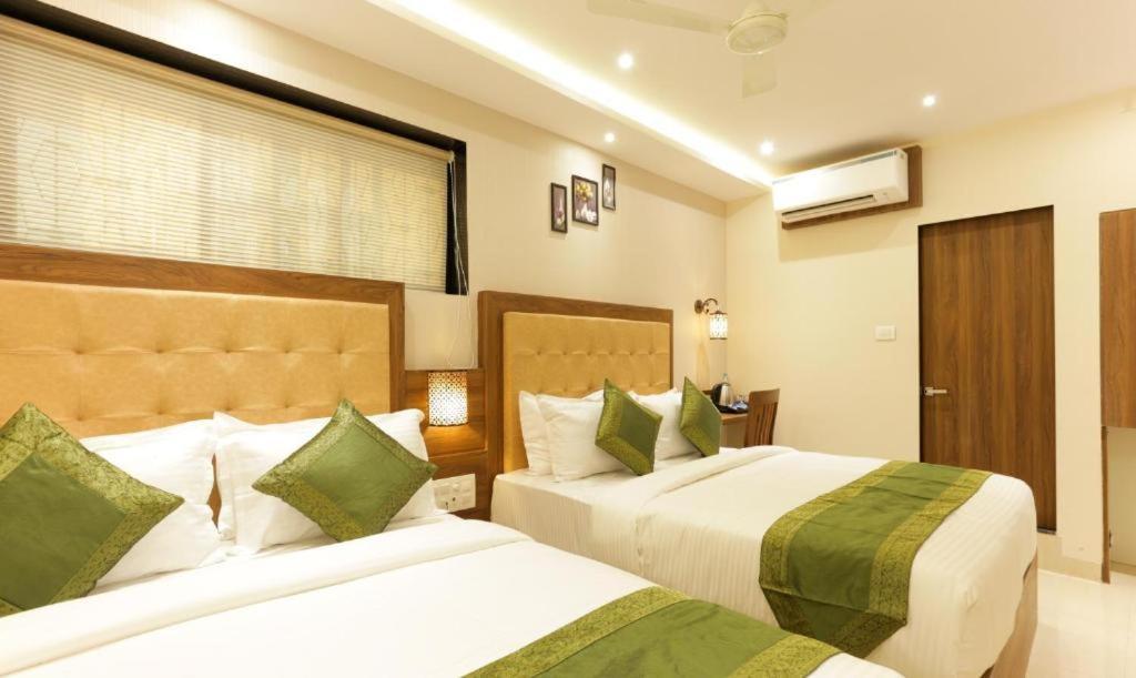 Hotel Delight Mumbai Ngoại thất bức ảnh