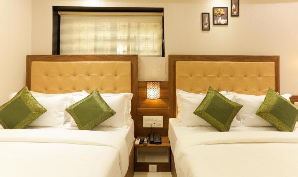Hotel Delight Mumbai Ngoại thất bức ảnh