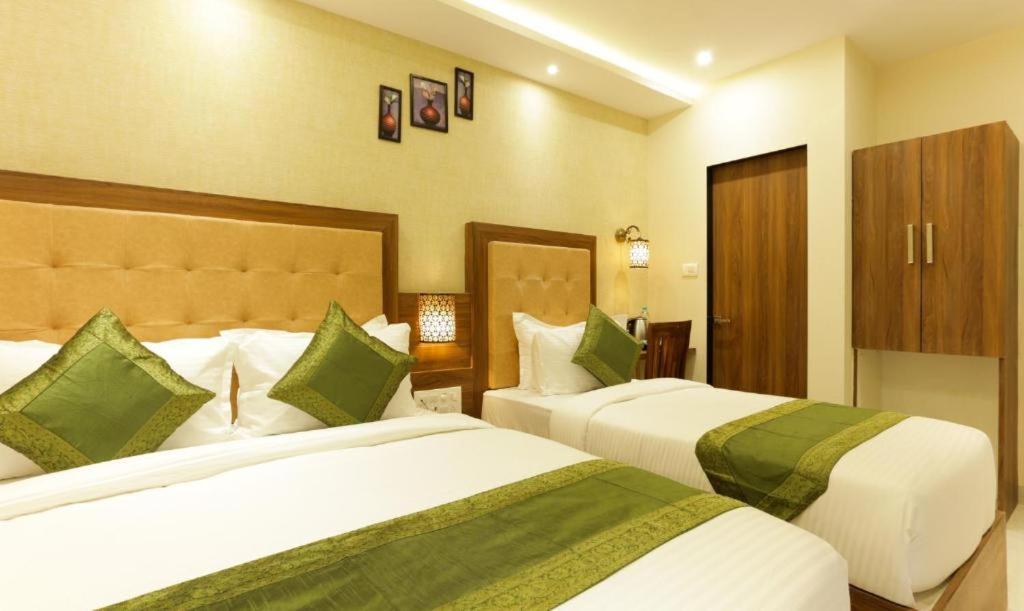 Hotel Delight Mumbai Ngoại thất bức ảnh
