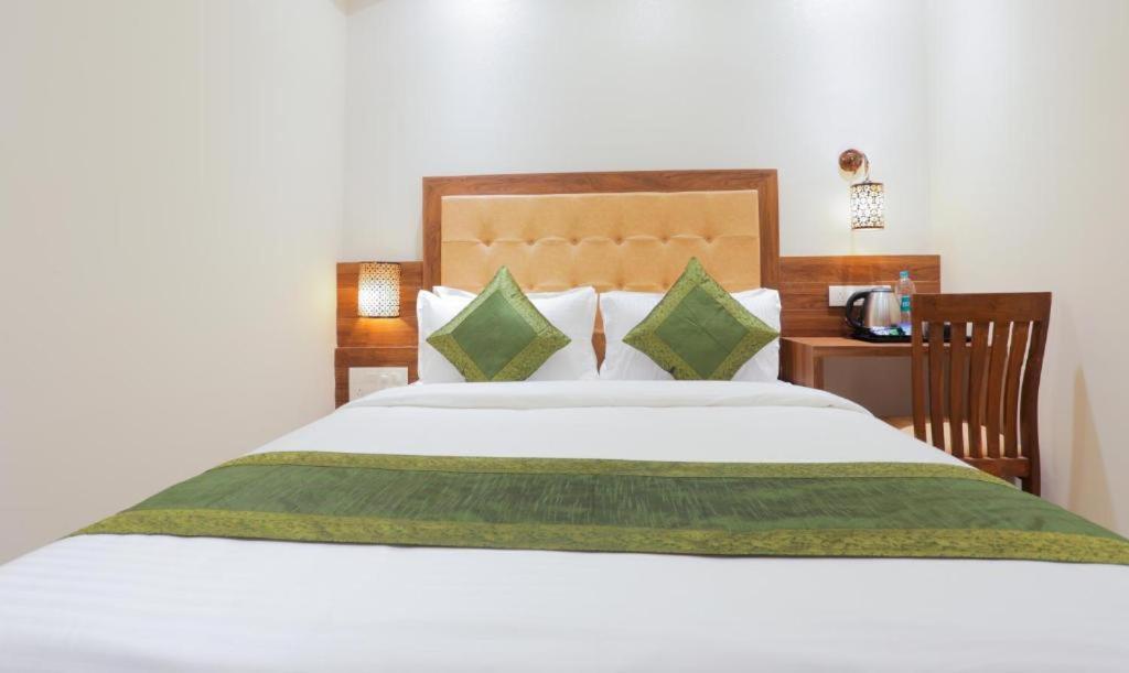 Hotel Delight Mumbai Ngoại thất bức ảnh